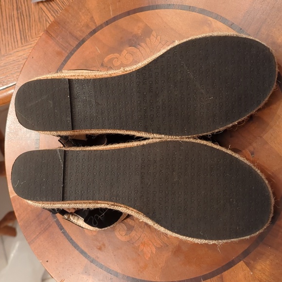 Chase+Chloe by Macy's Wedge Sandals size 9 - Picture 9 of 10